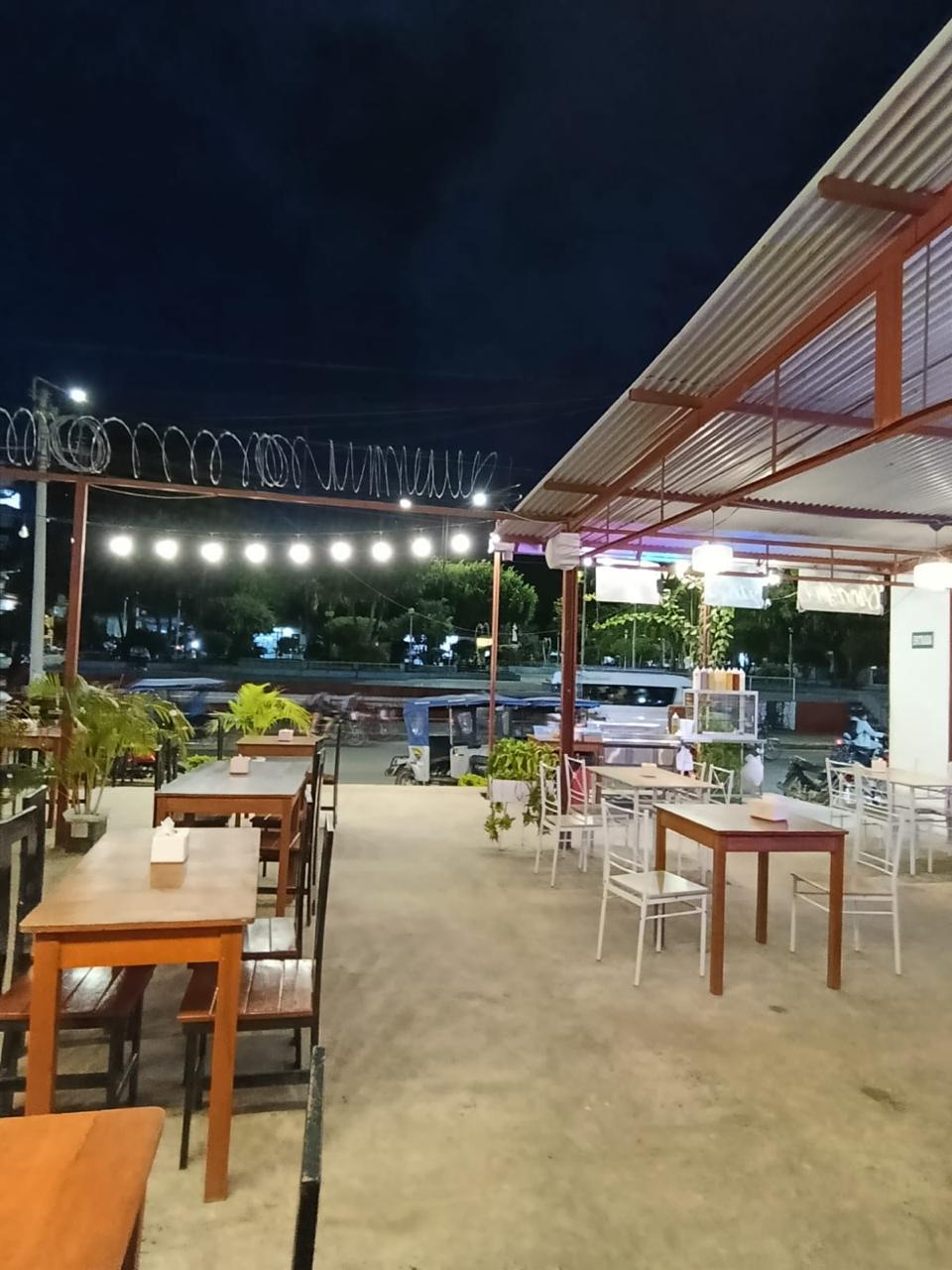 TERRENO EN VENTA FRENTE A LA PLAZA DE MORALES 🏡🌿