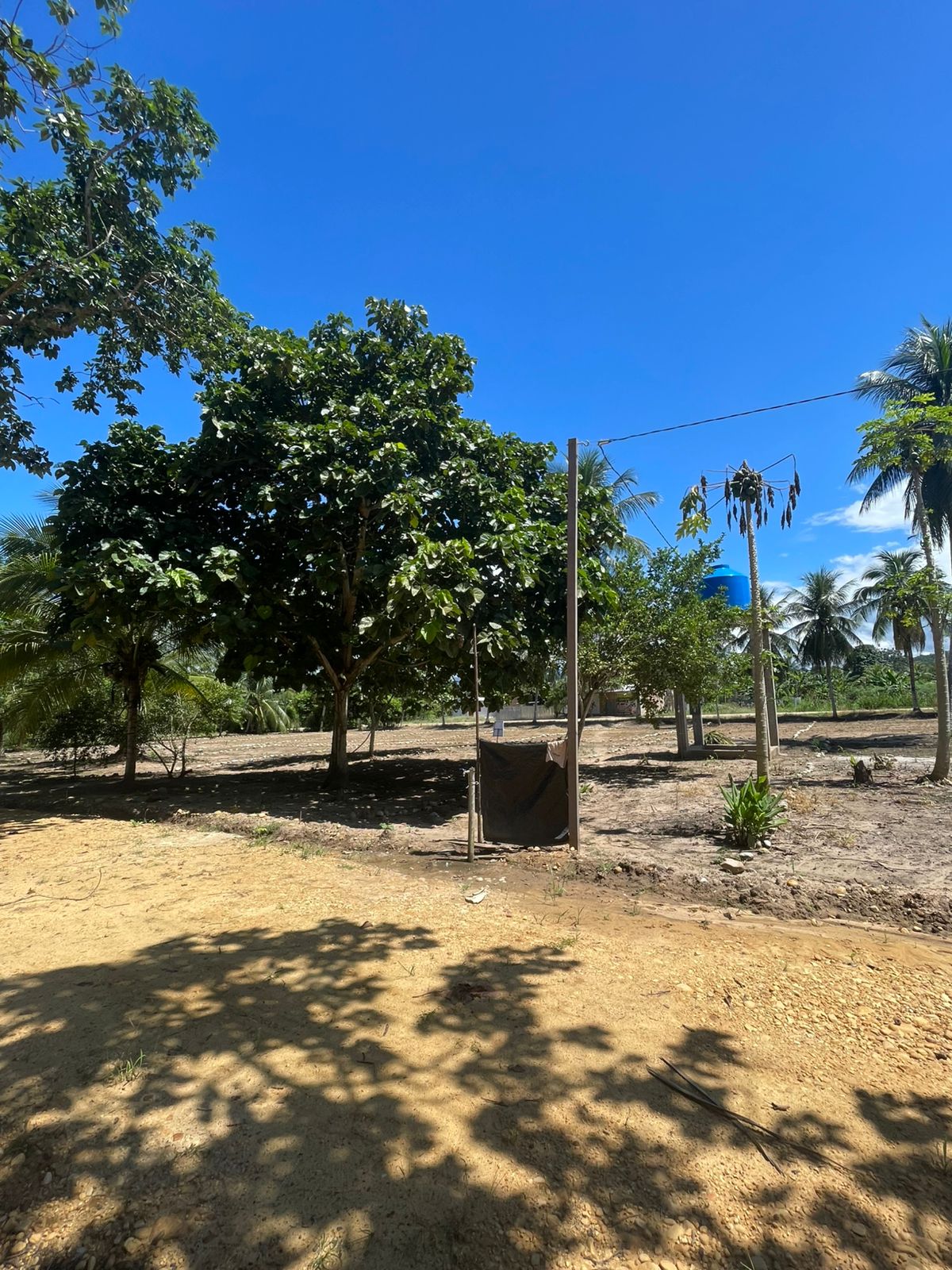 🏡Lotes frente de la entrada de Lamas🏡