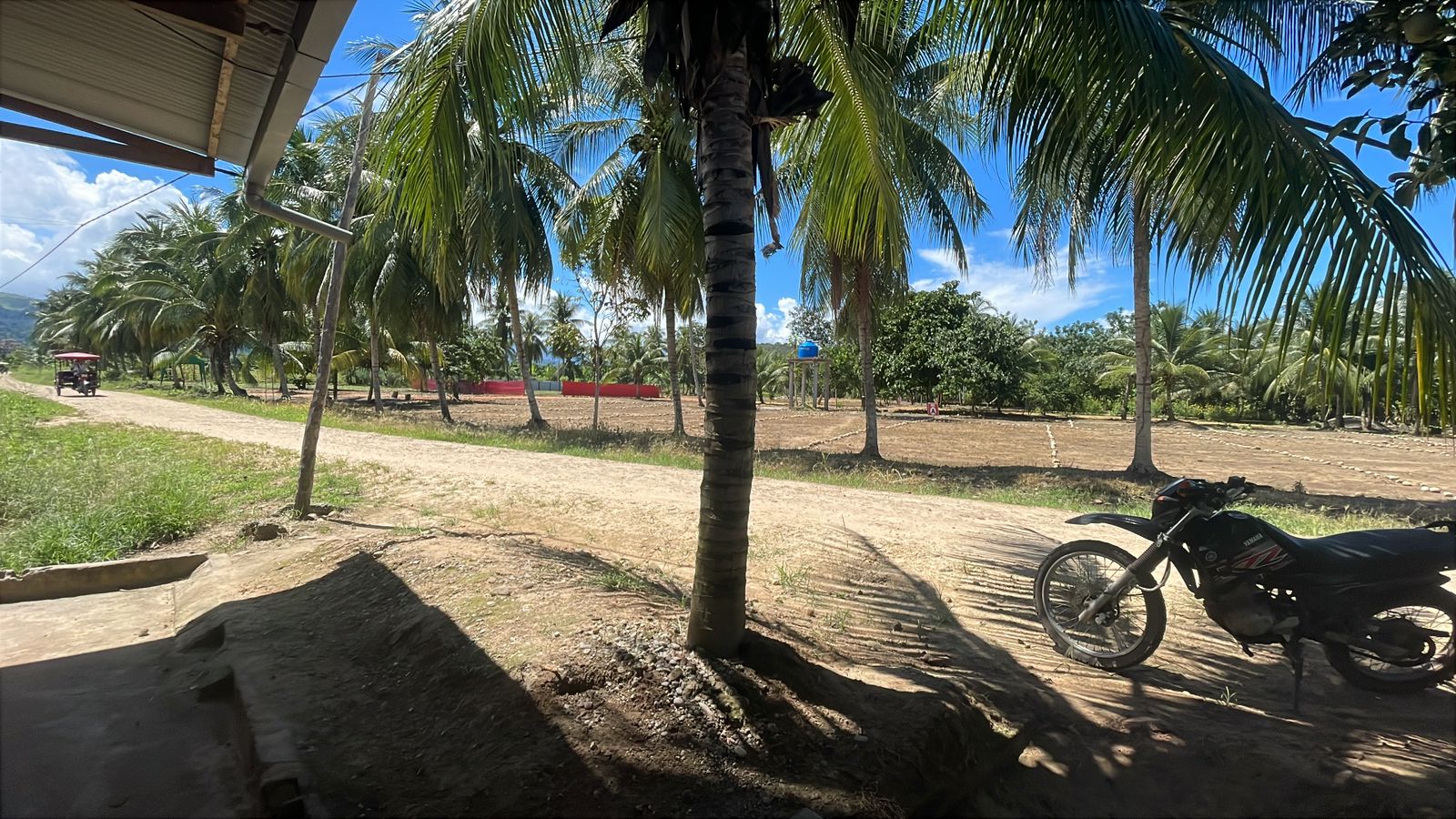 🏡Lotes frente de la entrada de Lamas🏡